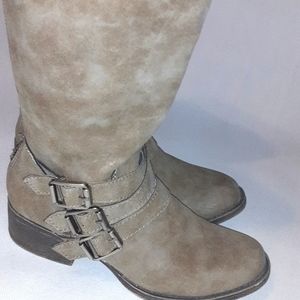 TREND ALERT- Madden Girl mid calf moto style grey boots sz 7